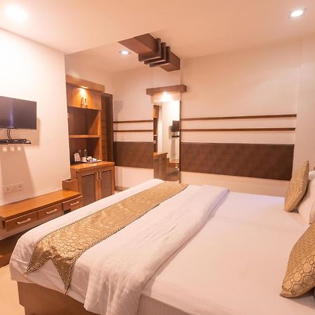 Hotel Crystal Inn Plaza Delhi Airport New Delhi Exterior photo