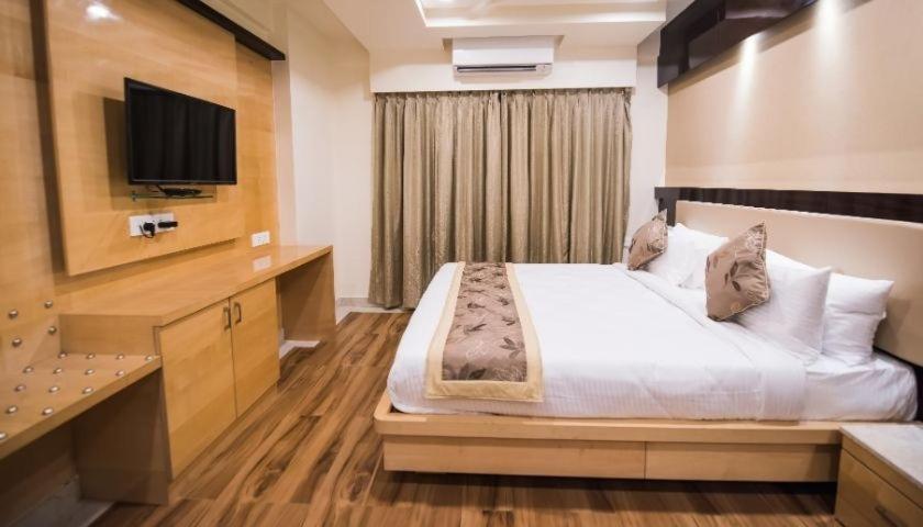 Hotel Crystal Inn Plaza Delhi Airport New Delhi Exterior photo